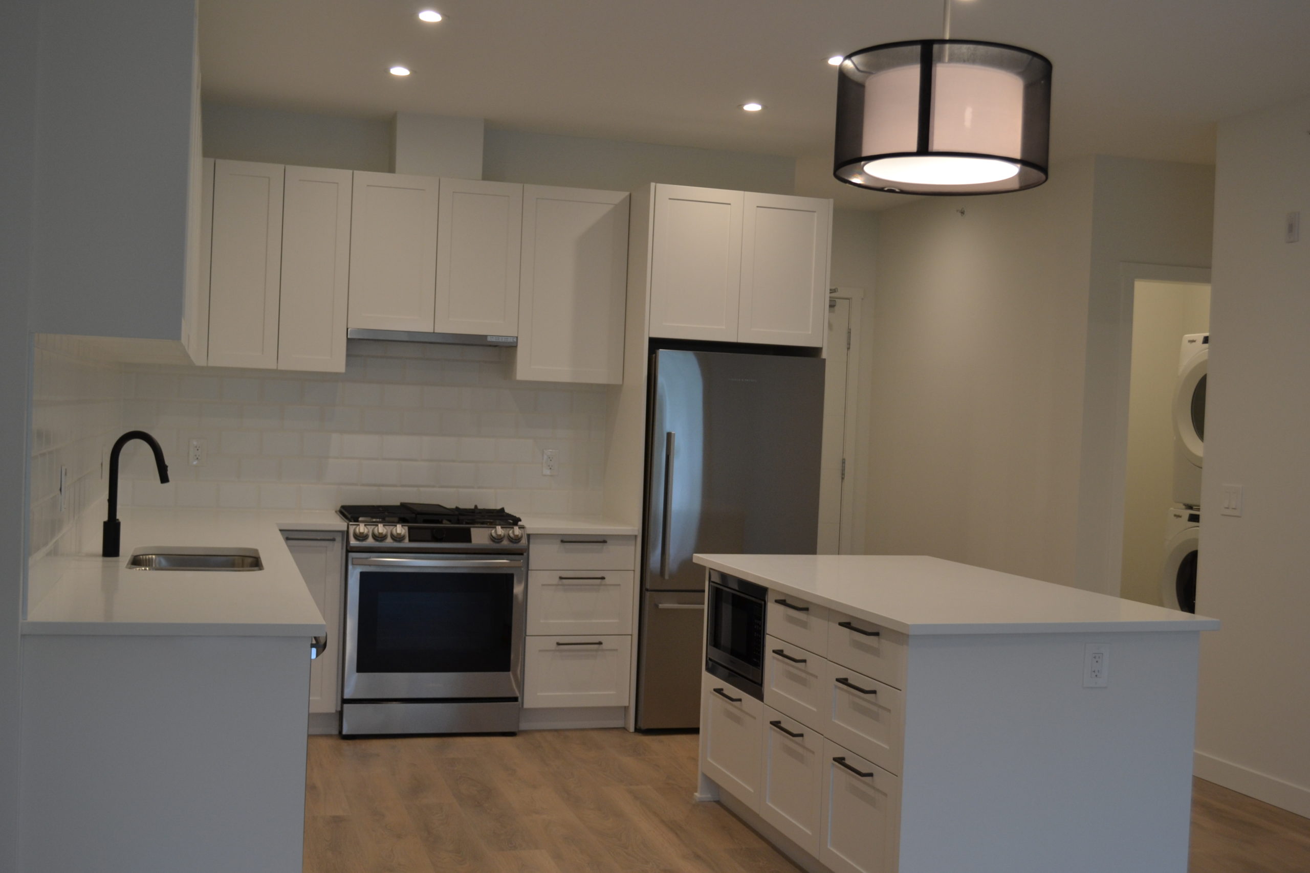 1 year old Audley Langley 2 bdrm & Den Condo